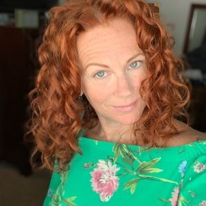 Meet your Posher, Melanie